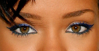 Navy-blue-eyeliner-makeup-29012540-400-208